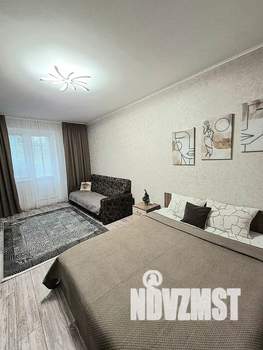 1-к квартира, посуточно, 37м2, 9/17 этаж