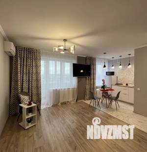 Студия квартира, посуточно, 33м2, 7/9 этаж