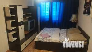 1-к квартира, посуточно, 40м2, 14/17 этаж