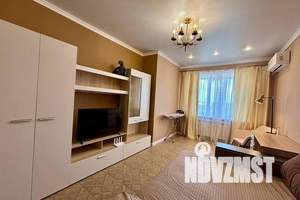 1-к квартира, посуточно, 38м2, 5/17 этаж