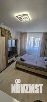 1-к квартира, посуточно, 39м2, 1/1 этаж