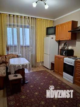 1-к квартира, посуточно, 44м2, 9/18 этаж