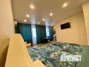 Студия квартира, посуточно, 33м2, 4/4 этаж