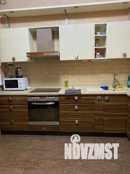 1-к квартира, посуточно, 50м2, 8/10 этаж