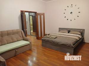 1-к квартира, посуточно, 48м2, 3/10 этаж