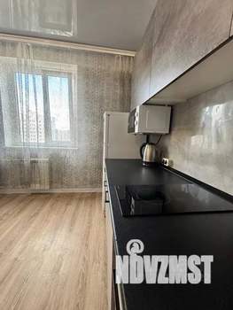 1-к квартира, посуточно, 38м2, 14/17 этаж