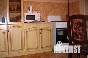 1-к квартира, посуточно, 43м2, 1/5 этаж