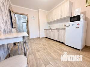 1-к квартира, посуточно, 38м2, 9/10 этаж