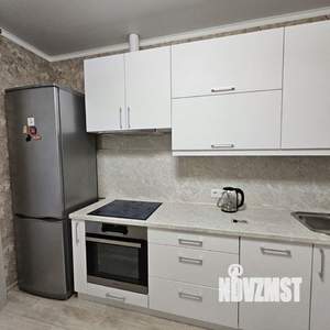 1-к квартира, посуточно, 39м2, 1/1 этаж