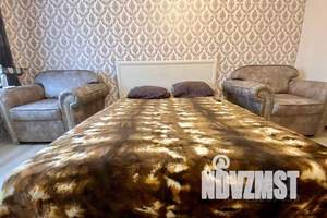 1-к квартира, посуточно, 38м2, 7/18 этаж