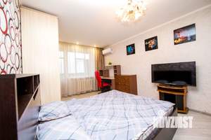 1-к квартира, посуточно, 34м2, 6/9 этаж