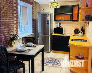 2-к квартира, посуточно, 43м2, 1/1 этаж