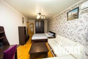 1-к квартира, посуточно, 36м2, 8/9 этаж