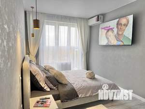 1-к квартира, посуточно, 38м2, 10/10 этаж