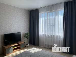 1-к квартира, посуточно, 38м2, 7/10 этаж