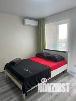 Студия квартира, посуточно, 32м2, 7/10 этаж