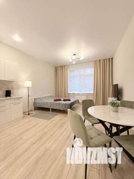 Студия квартира, посуточно, 28м2, 1/8 этаж