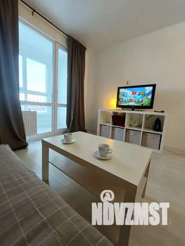 2-к квартира, посуточно, 38м2, 16/18 этаж