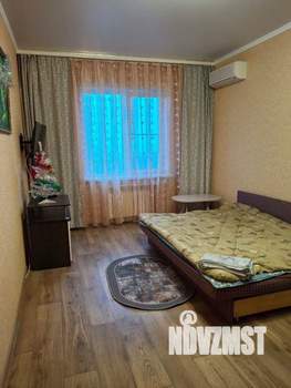 1-к квартира, посуточно, 44м2, 9/18 этаж