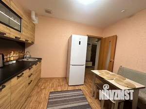 1-к квартира, посуточно, 40м2, 1/10 этаж