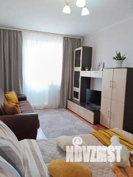 1-к квартира, посуточно, 38м2, 13/17 этаж