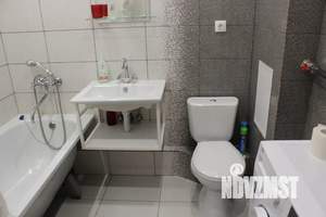 1-к квартира, посуточно, 38м2, 9/10 этаж