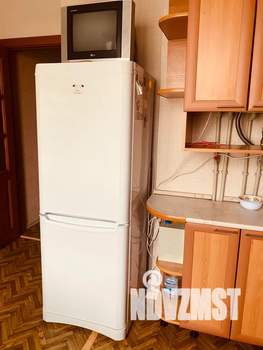 1-к квартира, посуточно, 38м2, 7/10 этаж