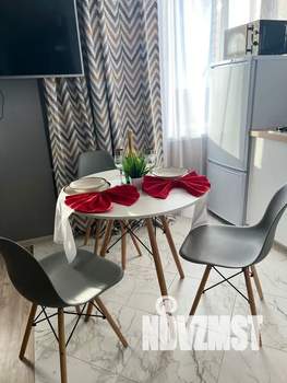 Студия квартира, посуточно, 33м2, 7/9 этаж