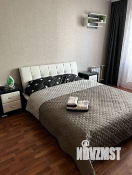 1-к квартира, посуточно, 38м2, 8/17 этаж