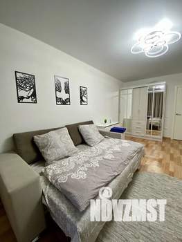 1-к квартира, посуточно, 40м2, 10/10 этаж