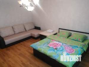 1-к квартира, посуточно, 50м2, 7/18 этаж