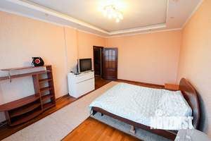 1-к квартира, посуточно, 50м2, 4/13 этаж