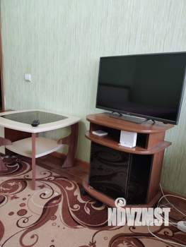 1-к квартира, посуточно, 39м2, 8/17 этаж