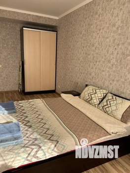 1-к квартира, посуточно, 46м2, 9/10 этаж