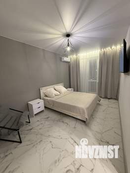 1-к квартира, посуточно, 40м2, 2/10 этаж