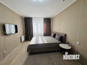 1-к квартира, посуточно, 40м2, 10/17 этаж