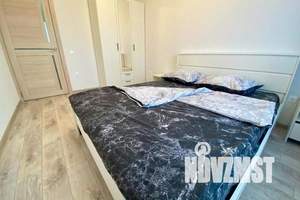 1-к квартира, посуточно, 38м2, 6/18 этаж