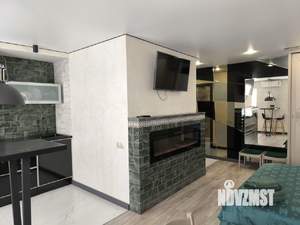 Студия квартира, посуточно, 40м2, 1/5 этаж