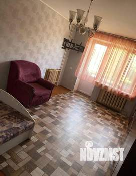 3-к квартира, на длительный срок, 65м2, 3/10 этаж