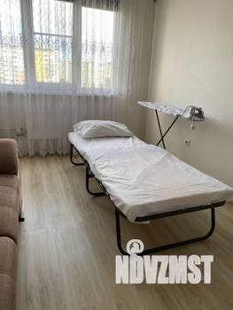 1-к квартира, посуточно, 39м2, 8/10 этаж