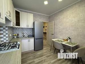 1-к квартира, посуточно, 37м2, 8/10 этаж