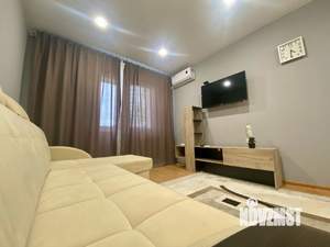 1-к квартира, посуточно, 37м2, 2/18 этаж