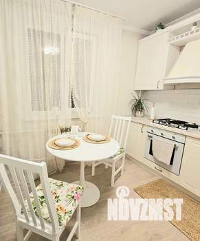 1-к квартира, посуточно, 42м2, 10/11 этаж