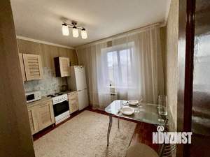 1-к квартира, посуточно, 37м2, 11/17 этаж