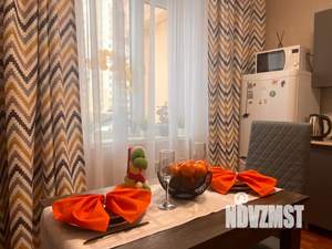 Студия квартира, посуточно, 38м2, 1/17 этаж