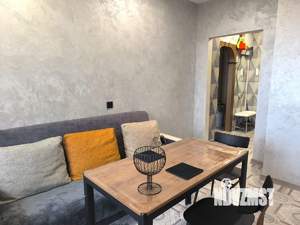 2-к квартира, посуточно, 50м2, 1/1 этаж