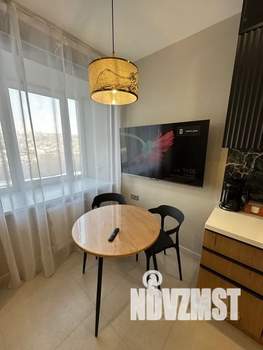 1-к квартира, посуточно, 44м2, 3/10 этаж