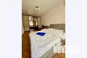 1-к квартира, посуточно, 37м2, 8/10 этаж