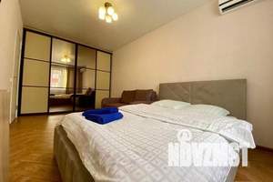 1-к квартира, посуточно, 37м2, 8/10 этаж