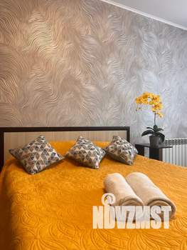 Студия квартира, посуточно, 38м2, 1/17 этаж